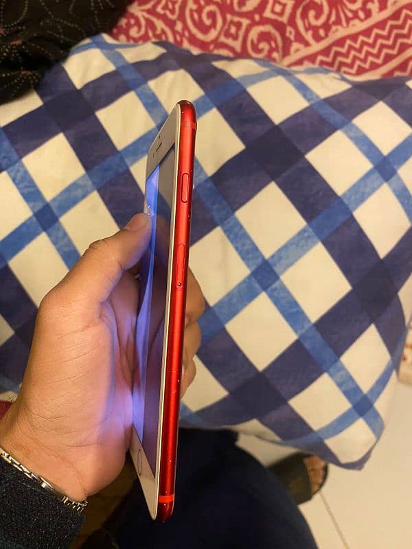 Iphone 7 plus  condition 10 / 10 4