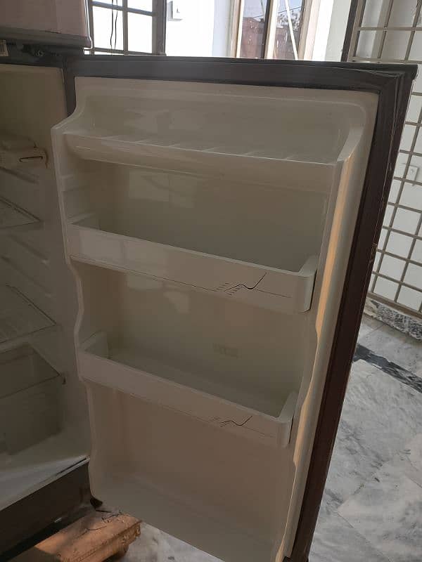 Dawlance Fridge for sale 2 door fridge 4