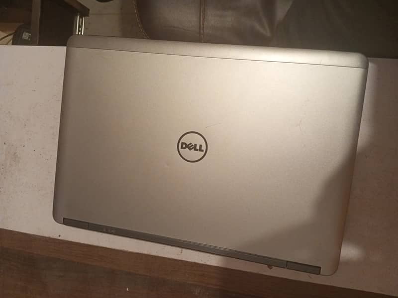 Laptop Dell Latitude E7440 4