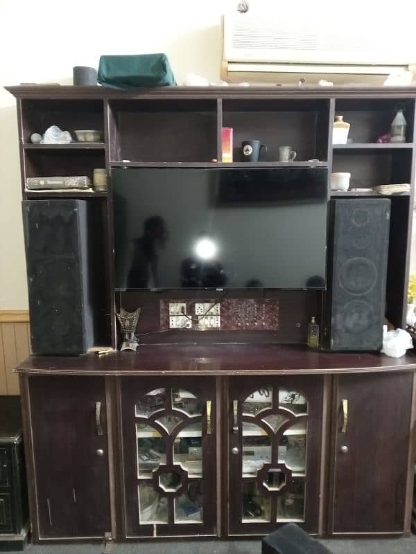 tv rack set with best quality wood all is ok Kuch bhi damage nhi ha 2