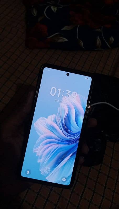 Tecno camon 20 8 256 just like new 0