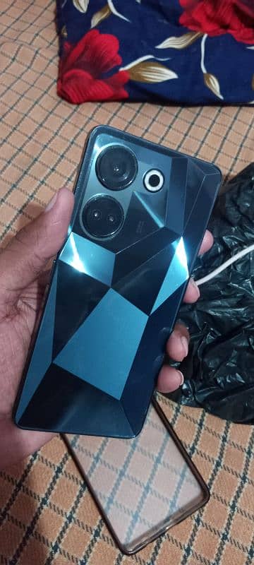 Tecno camon 20 8 256 just like new 3