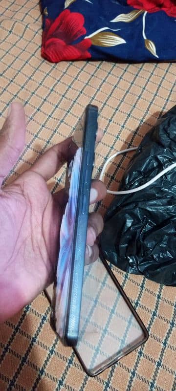 Tecno camon 20 8 256 just like new 5