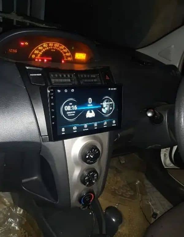 Toyota Vitz old New Model Android LCD touchscreen Panels 3