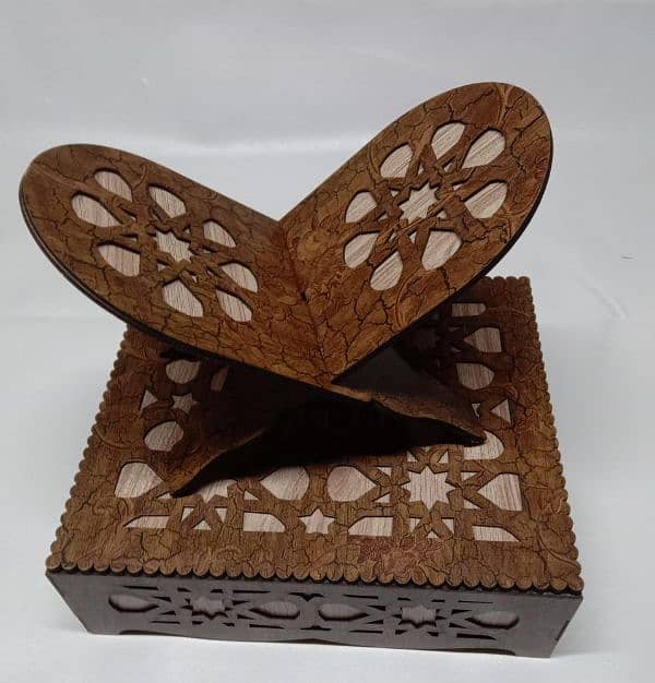 Quran wooden rehel and box 0