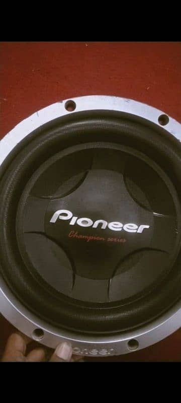 pioneer Woofer new condition with petti 1