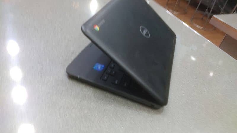 DELL Chromebook 11 3180 2