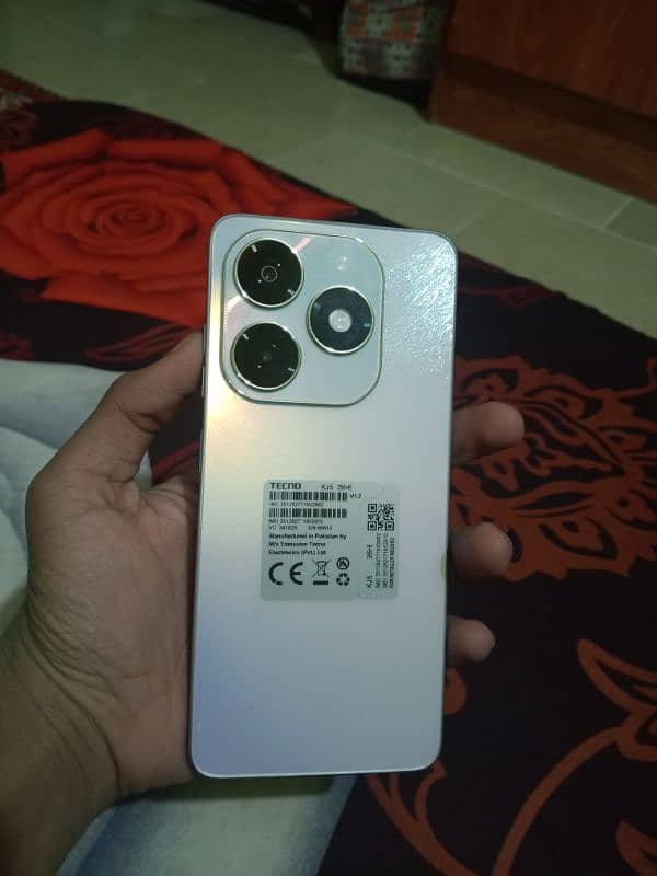 Tecno spark20 5