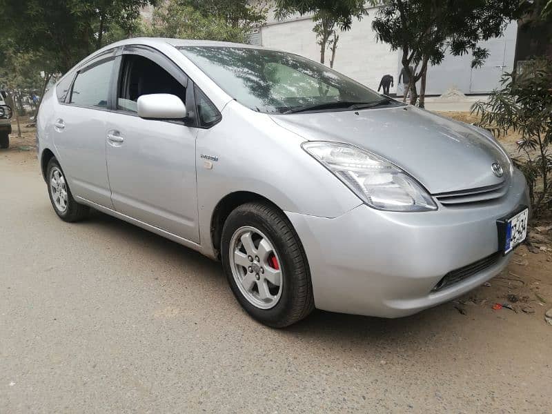 Toyota Prius 2011 6