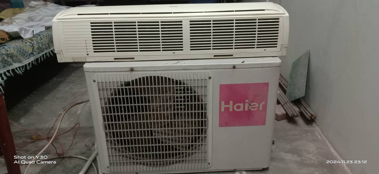 I want to sale Haier Company 1.5 ton Ac for sale 1