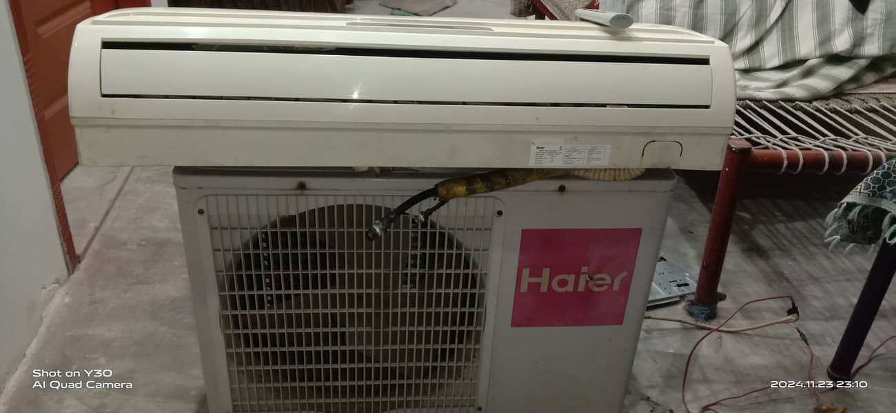 I want to sale Haier Company 1.5 ton Ac for sale 3