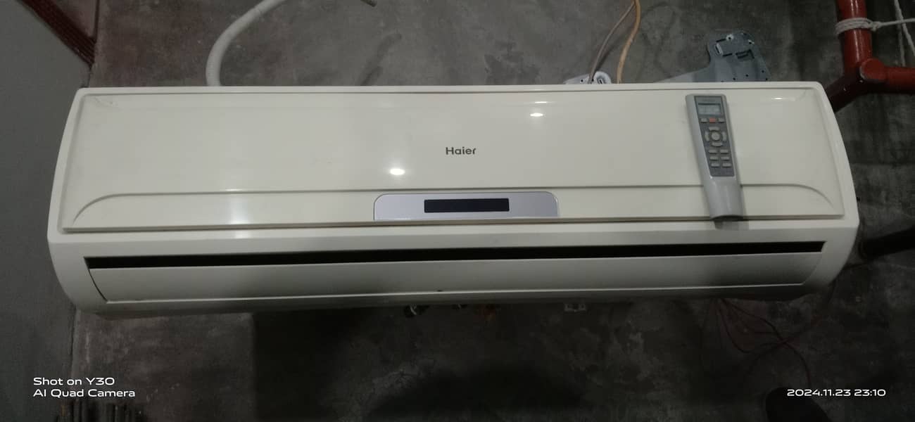 I want to sale Haier Company 1.5 ton Ac for sale 4