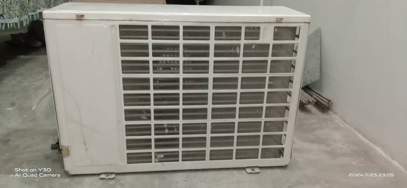 I want to sale Haier Company 1.5 ton Ac for sale 5