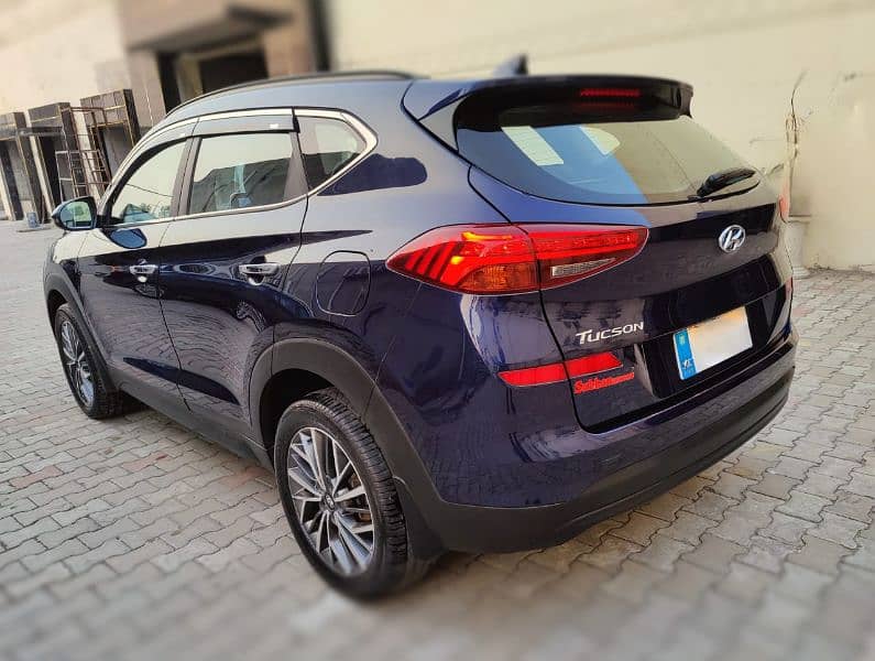 Hyundai Tucson FWD GLS Sports (CBU) 5