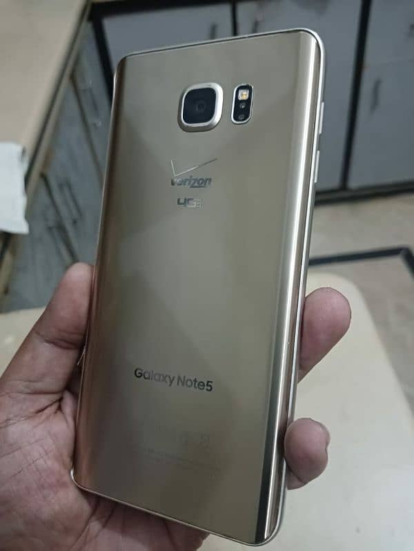 Samsung Note 5 brand new condition 10 plus 10 0