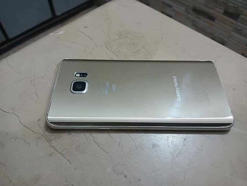 Samsung Note 5 brand new condition 10 plus 10 2