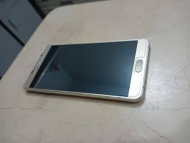 Samsung Note 5 brand new condition 10 plus 10 5