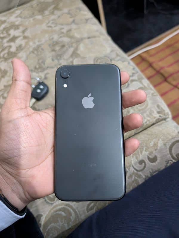 IPHONE XR 64 GB PTA AAPROVED BOTH SIM 1