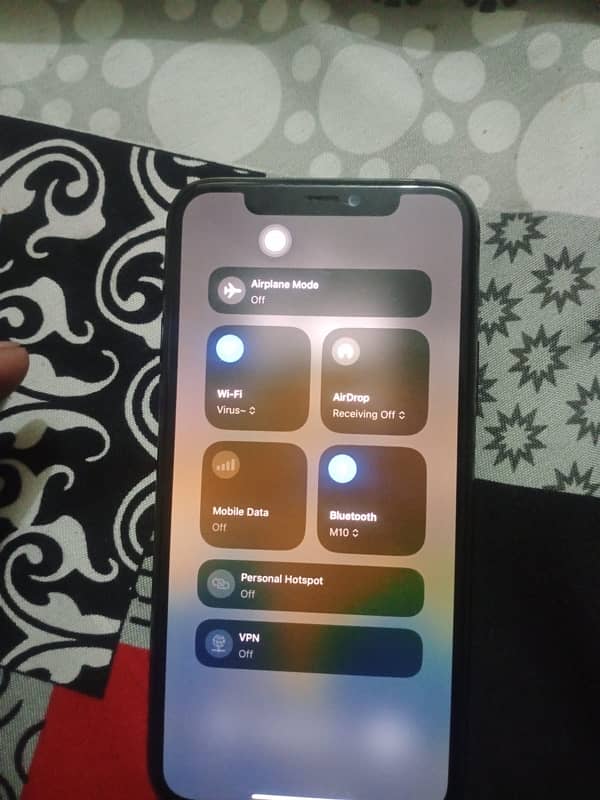 iPhone 11pro jv 64gb 3