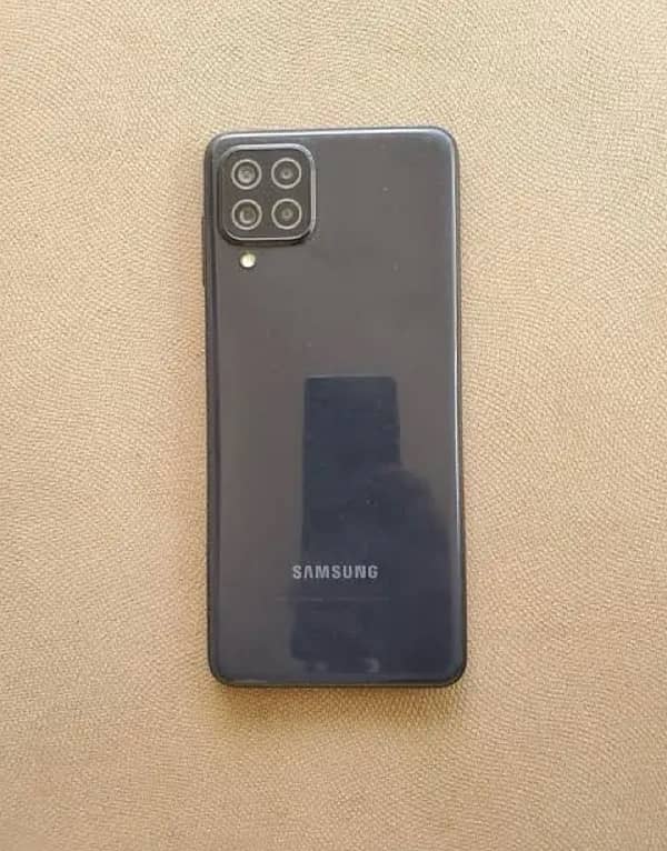 Samsung A22 0