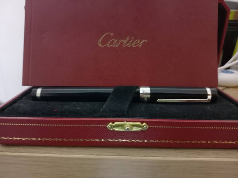 Original Cartier Black Fountain pen with 18k gold nib 3