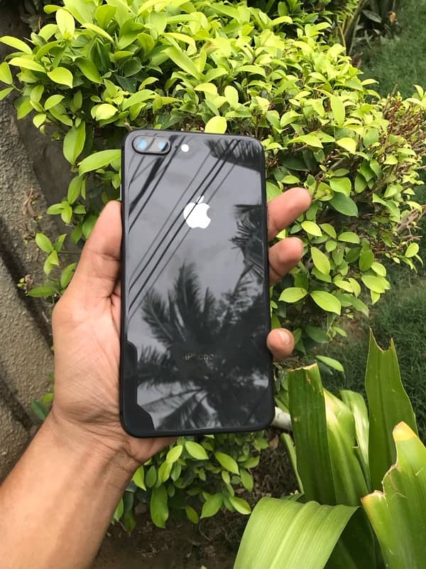 IPhone 8plus 2