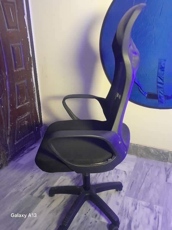 high-Quality office chair ( gaming | work | chari ) 2