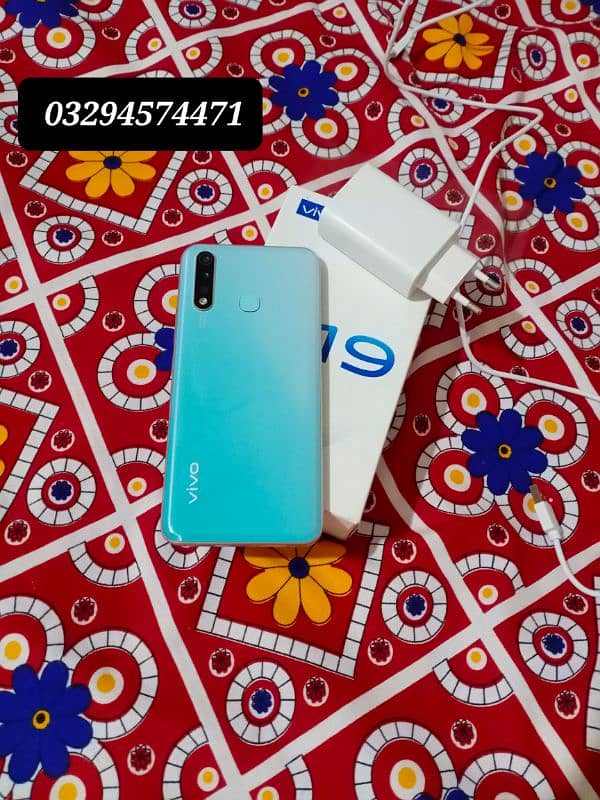 vivo Y19 256gb and 8gb* Box &+ Original Charger 0