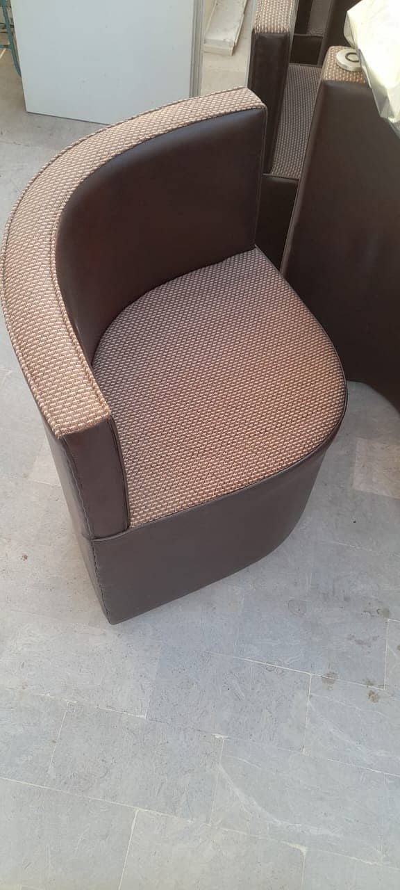 Decent furniture for sale 8