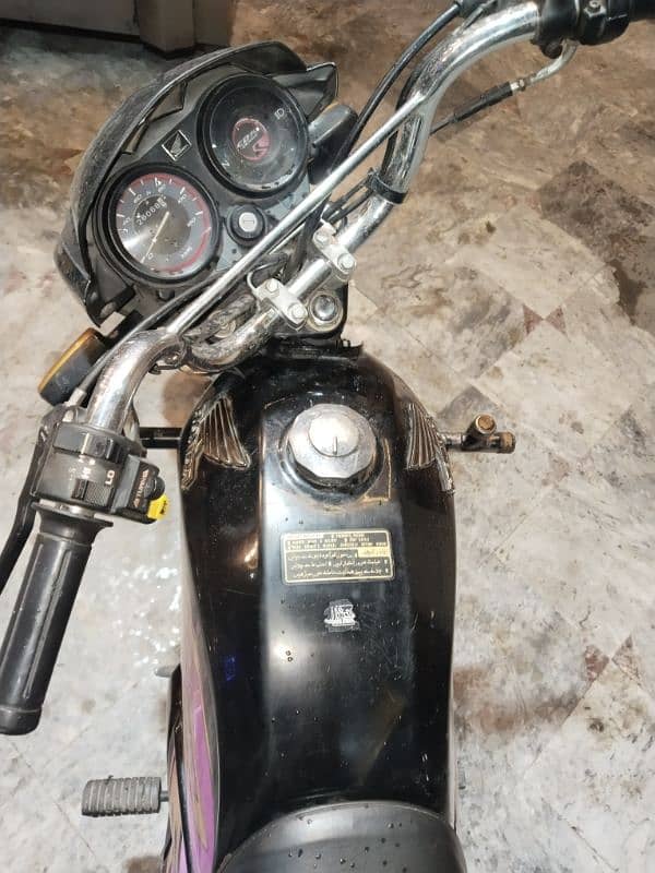 Honda cd70 Dream 22 model Rawalpindi number lush condition 3