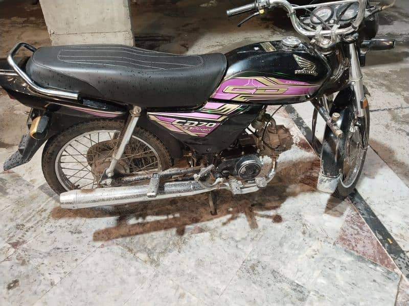 Honda cd70 Dream 22 model Rawalpindi number lush condition 5