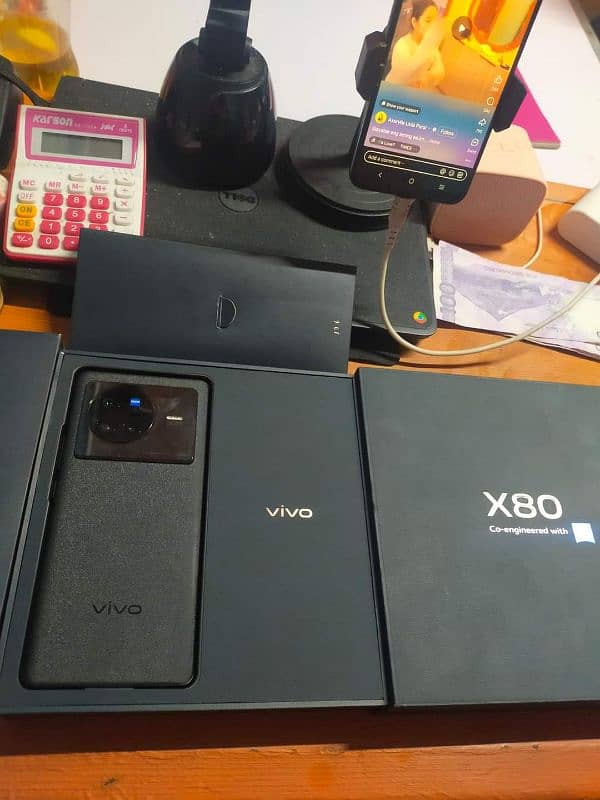 vivo x80 5