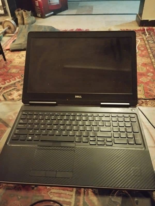 Dell Precision 7510 Workstation 0