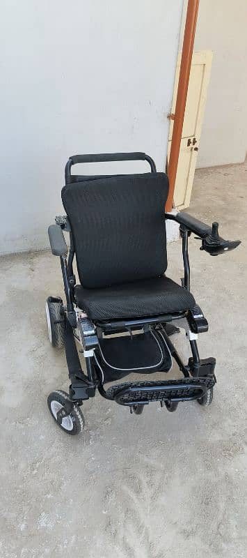 Electronic wheelchair 3