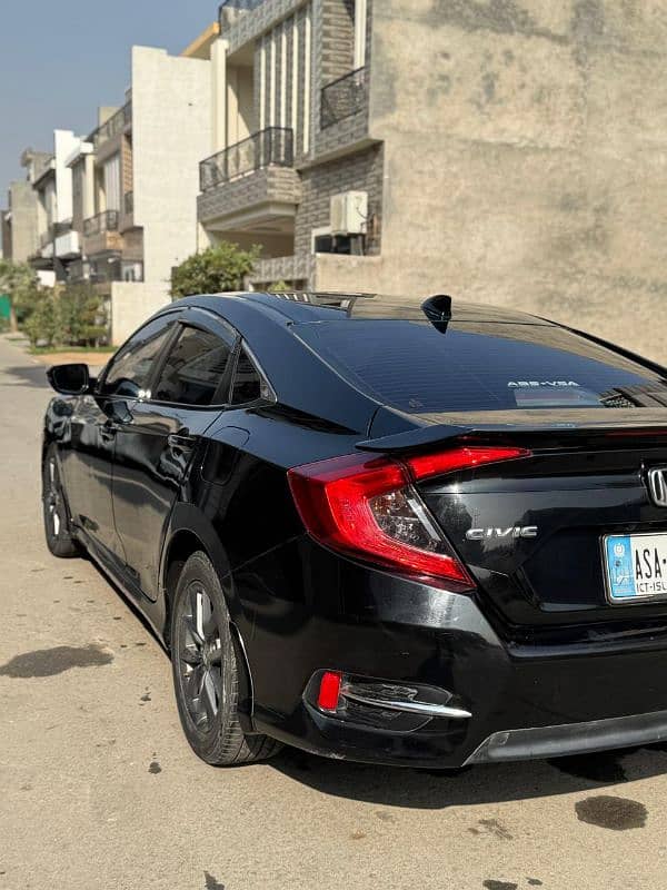 Honda Civic Oriel 2020 10