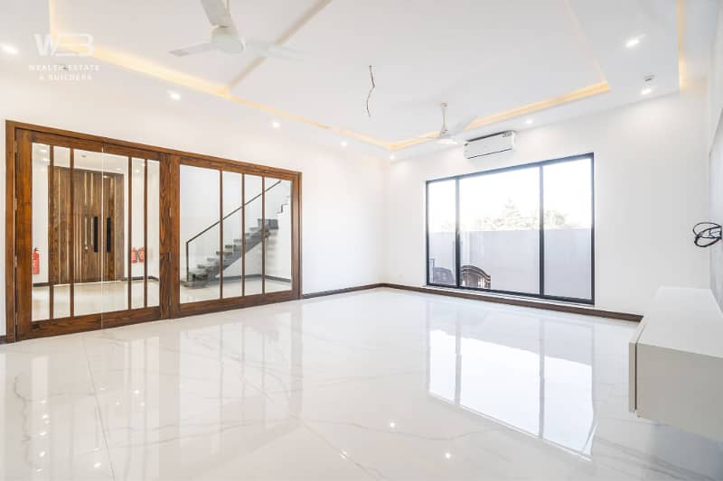 Double Edge Designed 1 Kanal House For Sale in DHA Phase 7 Block T 9