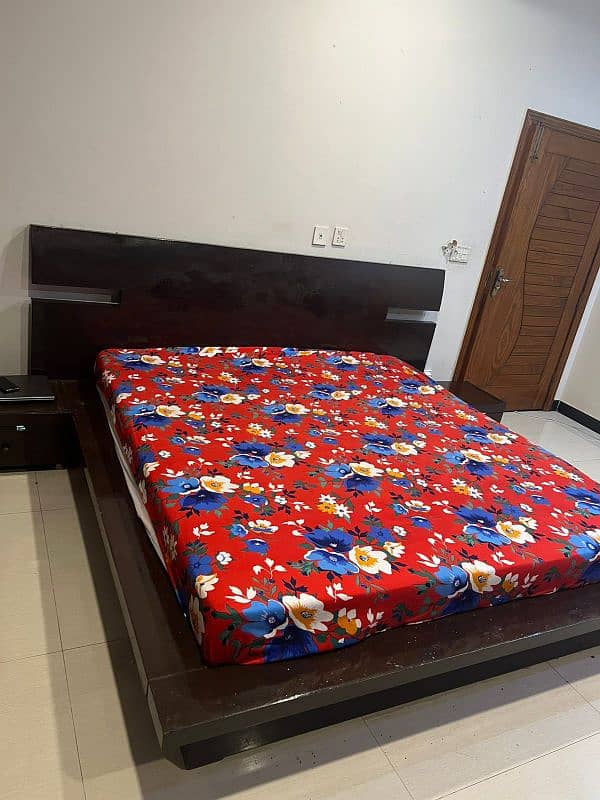 King-Size Low Platform Wooden Bed with Mattress for Sale 1