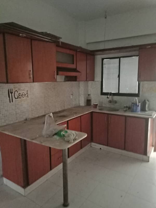 3 Bed Lounge Flat For Sale 2