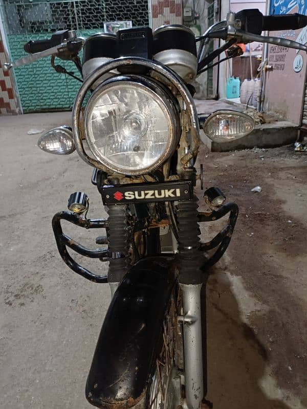 suzuki GS 150 Model 2018 0