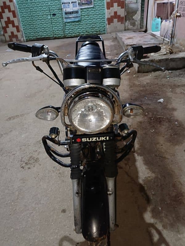 suzuki GS 150 Model 2018 1