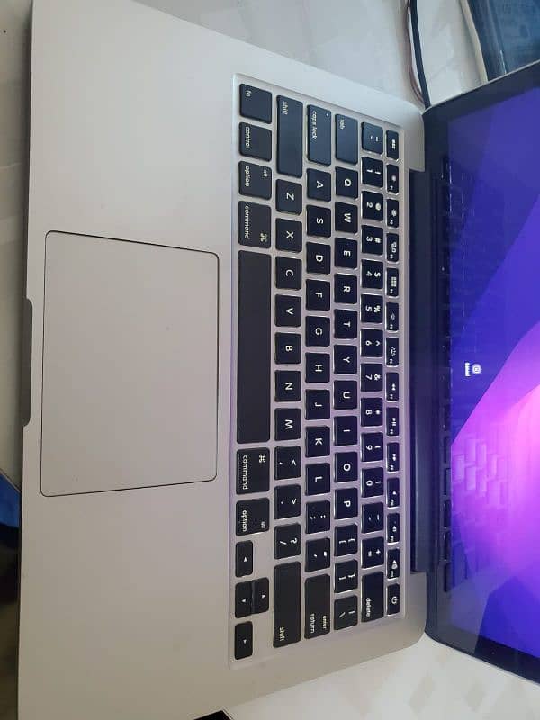 MacBook 2015 pro Retina 13 inch 2