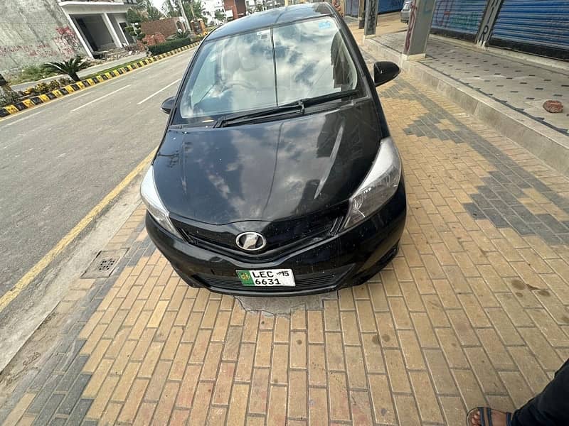 Toyota Vitz 2015 1