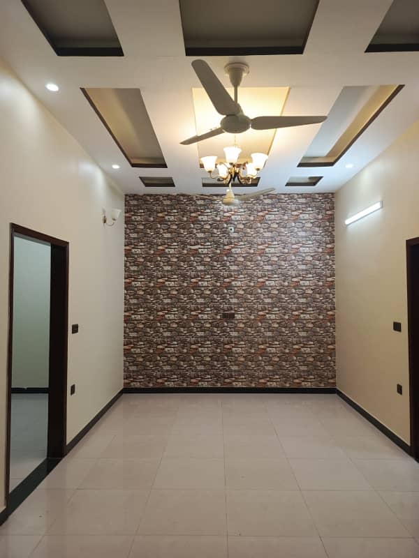 120 Sq Yards Double Story House For Rent in Gulshan-e-Maymar 8