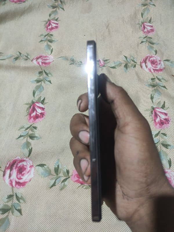 oppo Reno 12 f urgent sall 4