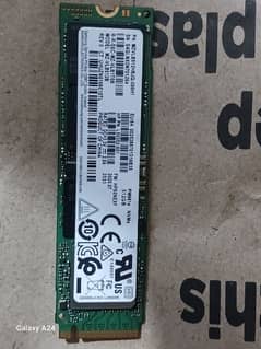 laptop NVME 512 GB samsung brand condition 10/10. .