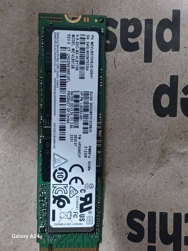 laptop NVME 512 GB samsung brand condition 10/10. . 1