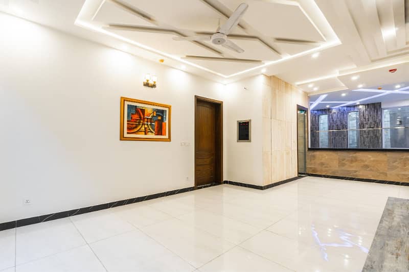 Fully Furnished WIth Basement 1 Kanal House in L Block FOR SALE 31