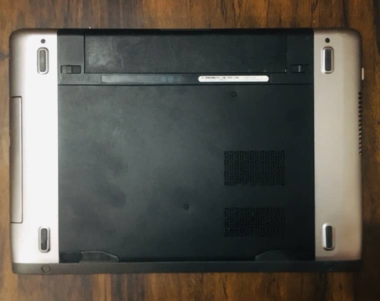 Dell Vostro Laptop 4