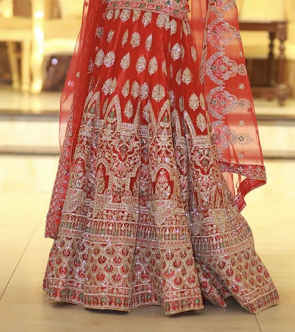 bridal lehenga 10/10 for sale 2