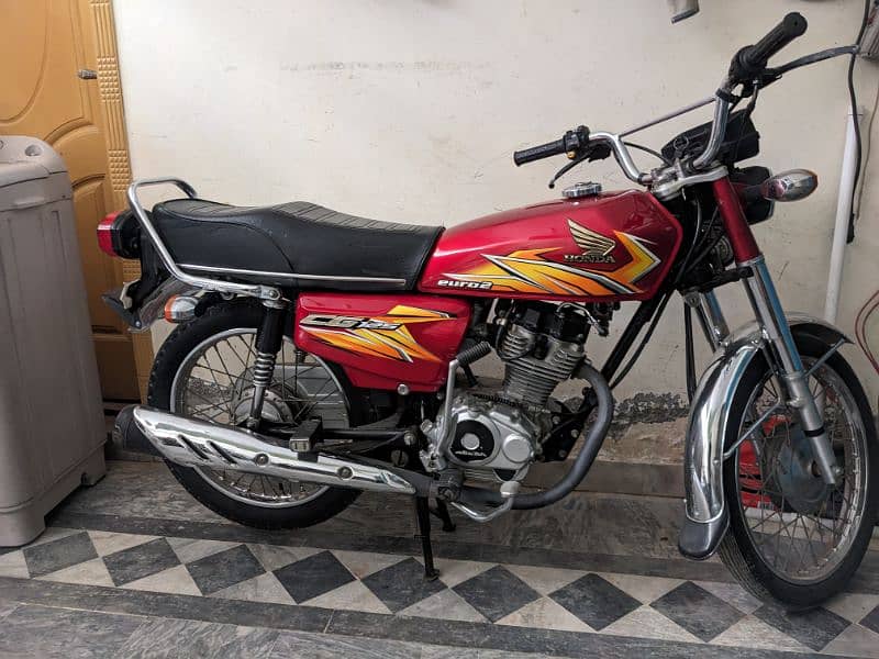 honda 125 best condition 1st owner 1